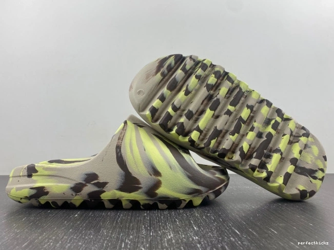 FZ5899 Slide Yeezy Adidas 0813